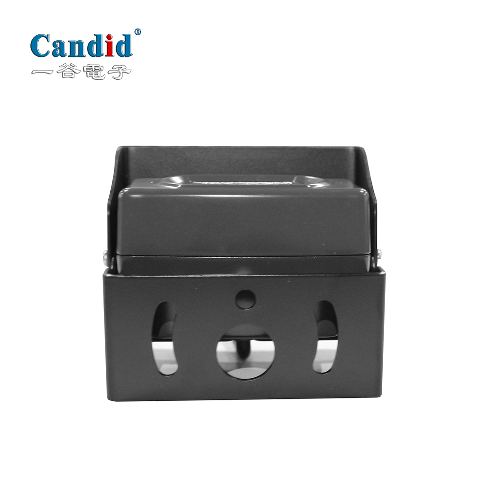 Câmera de ré infravermelha com microfone CA-611