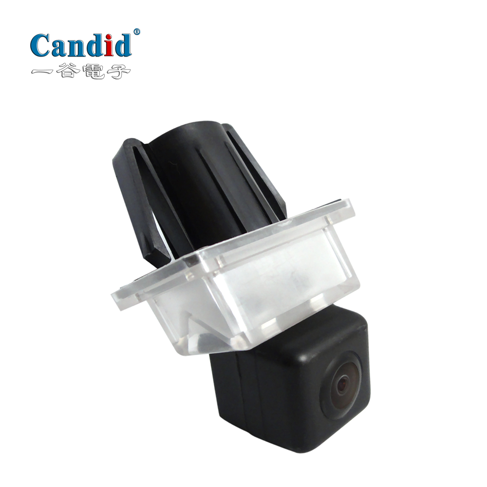 Câmera de ré escondida e espontânea para a série BMW EC