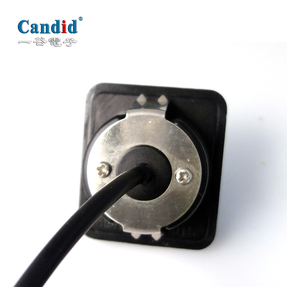 câmeras universais para carros CA-301